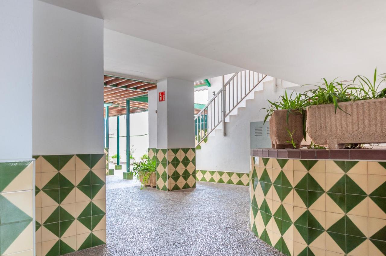 Apartamento Con Terraza Y Vistas Al Canal By Insidehome Empuriabrava Bagian luar foto